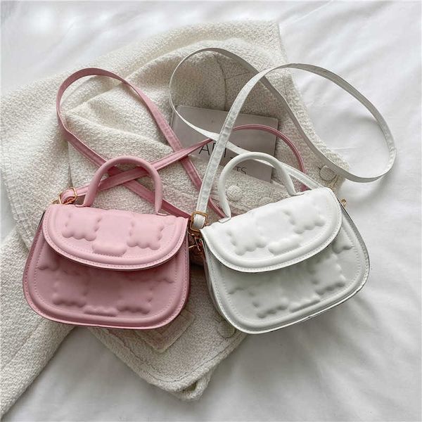 small fresh texture small bag for women in autumn and winter new fashion cross-body net red solid biscuit bag cute shoulder bag
small fresh texture small bag for women in autumn and winter new fashion cross-body net red solid biscuit bag cute shoulder bag