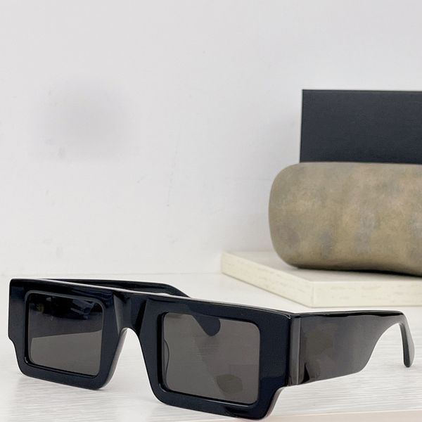 designer men's and women's pair eyewear fashion sunglasses classic brand ch5540 uv protection multi-color frame with box, White;black
designer men's and women's pair eyewear fashion sunglasses classic brand ch5540 uv protection multi-color frame with box, White;black