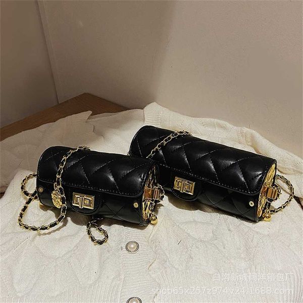 designer handbag store 60% off autumn and winter poetry same chain single shoulder mouth red envelope female messenger bag bag small fragran
designer handbag store 60% off autumn and winter poetry same chain single shoulder mouth red envelope female messenger bag bag small fragran