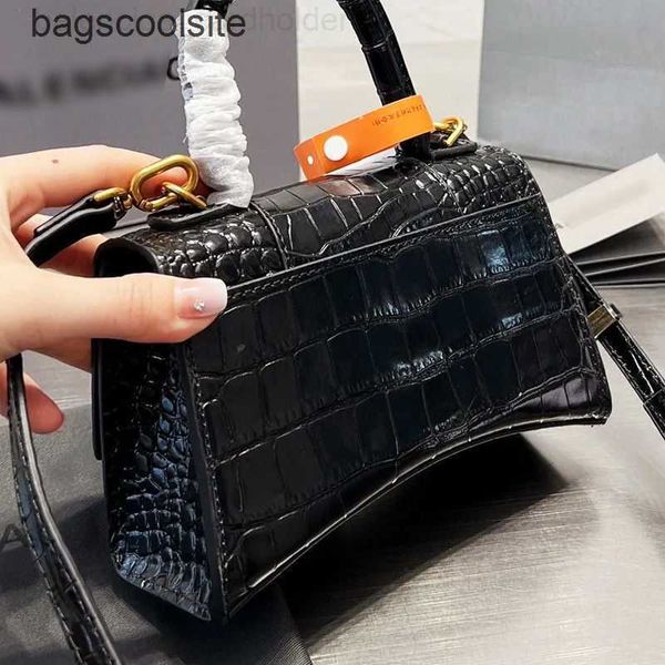 b bag b bags designer luxury le woman shoulder cagole bag single rivet hourglass handbags crossbody messenger purse bl5f 2e85
b bag b bags designer luxury le woman shoulder cagole bag single rivet hourglass handbags crossbody messenger purse bl5f 2e85