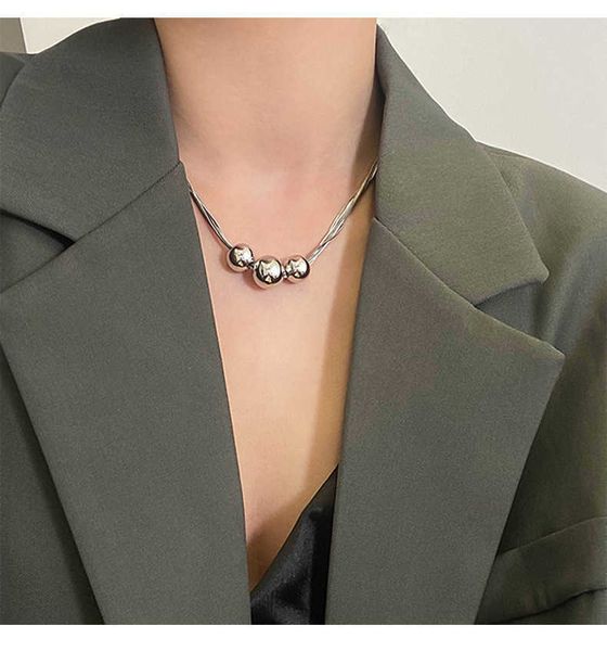 pendant necklaces 2022 new trendy metal ball beaded necklace silver color snake clavicle chain for women girls anniversary jewelry 0206
pendant necklaces 2022 new trendy metal ball beaded necklace silver color snake clavicle chain for women girls anniversary jewelry 0206