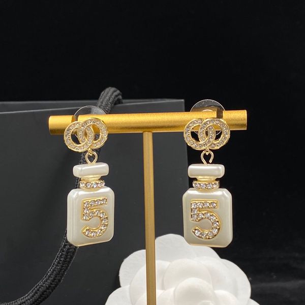 small dangle ear stud with designers earrings brass 925 silver needle jewelry with box
small dangle ear stud with designers earrings brass 925 silver needle jewelry with box
