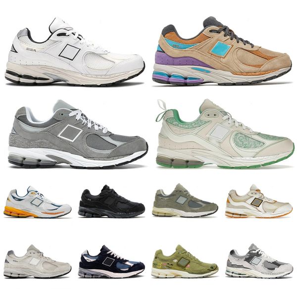 casual shoes 2002r protective bag rain cloud men casual shoes three pairs of black and white silver retro breathable running future royal
casual shoes 2002r protective bag rain cloud men casual shoes three pairs of black and white silver retro breathable running future royal