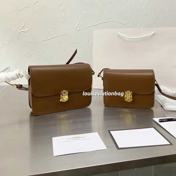 shoulder bag women's new arc de triomphe cowhide letter collage leather single shoulder messenger bag tofu bag style high sense
shoulder bag women's new arc de triomphe cowhide letter collage leather single shoulder messenger bag tofu bag style high sense