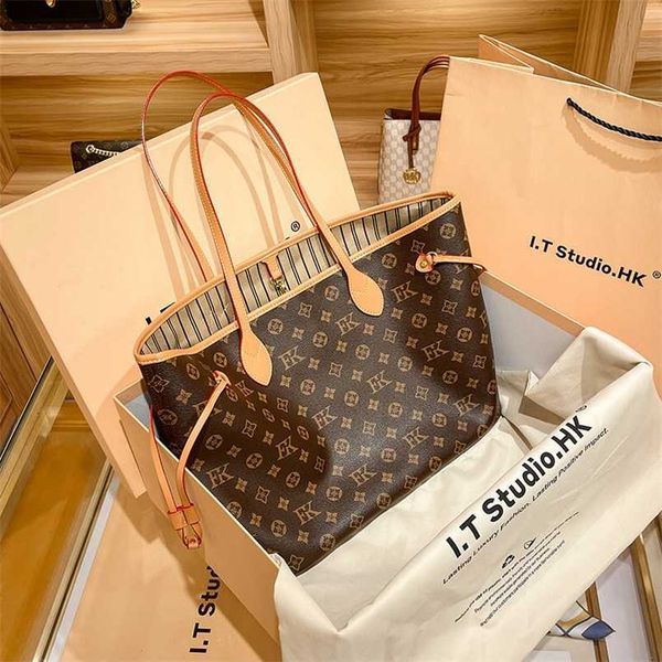 2023 bags clearance outlets hong tote women's capacity 2023 new fashion autumn and winter leather commuter single shoulder large bag
2023 bags clearance outlets hong tote women's capacity 2023 new fashion autumn and winter leather commuter single shoulder large bag
