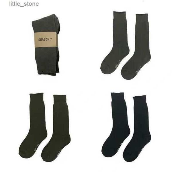 mens socks season7 calabasas sports skateboard fashion letter printed designer sockings hip hop 3pcs/pack1inh3, Black
mens socks season7 calabasas sports skateboard fashion letter printed designer sockings hip hop 3pcs/pack1inh3, Black