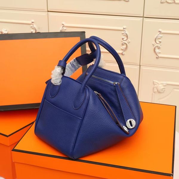 elegant lady handbag shoulder bag underarm bucket bag 9 colors large capacity square package
elegant lady handbag shoulder bag underarm bucket bag 9 colors large capacity square package