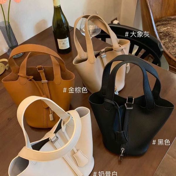 designer herme shoulder bags for women online outlet four-color experience togo leather vegetable basket women
designer herme shoulder bags for women online outlet four-color experience togo leather vegetable basket women