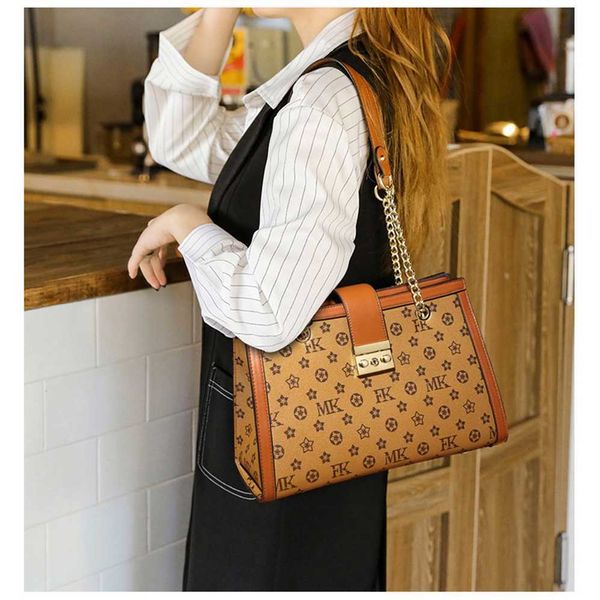 79% off bags outlet store classic handy handbags large capacity leather shoulder ladies new crossbody tote bags
79% off bags outlet store classic handy handbags large capacity leather shoulder ladies new crossbody tote bags