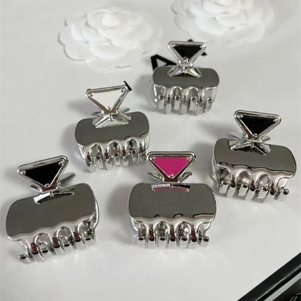 3colors designer women clamps triangle girls metal claws hair clips headwear p letter candy colors hairpin crab barrette, Slivery;golden
3colors designer women clamps triangle girls metal claws hair clips headwear p letter candy colors hairpin crab barrette, Slivery;golden