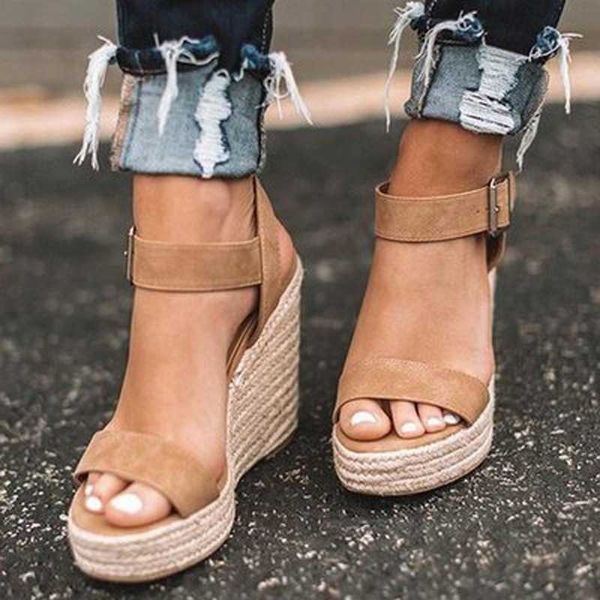 slippers summer wedge sandals 2022 fashion weave platform plus size high heel sandalias thick bottom retro open toe ladies shoes y2302, Black
slippers summer wedge sandals 2022 fashion weave platform plus size high heel sandalias thick bottom retro open toe ladies shoes y2302, Black