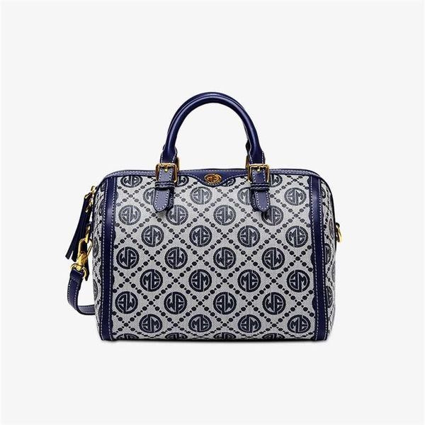 2023 bags clearance outlets hand women's new pillow large capacity single shoulder cylinder bag
2023 bags clearance outlets hand women's new pillow large capacity single shoulder cylinder bag