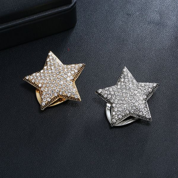 luxury famous letter pins brooches designer for women gold silver crysatl pearl rhinestone cape buckle brooch suit pin wedding party jewerlr, Gray
luxury famous letter pins brooches designer for women gold silver crysatl pearl rhinestone cape buckle brooch suit pin wedding party jewerlr, Gray