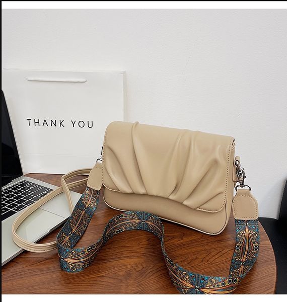 made in conch bags handbag women lady sea shell shoulder bags designer luxurys style classic brand fashion bag wallets wholesale and retail
made in conch bags handbag women lady sea shell shoulder bags designer luxurys style classic brand fashion bag wallets wholesale and retail