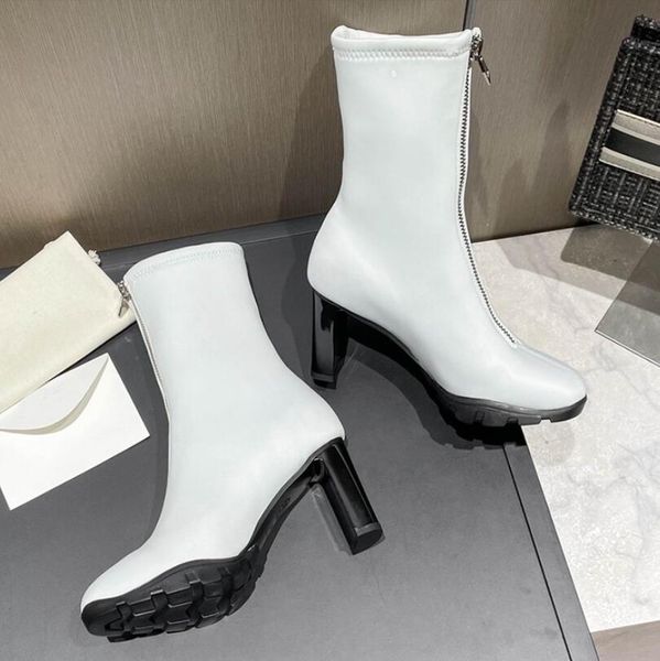 boots 2023 women five finger sock splittoe plon leather booties toe heeled black pink white luxury design runway shoes 221201 drop d dh4tm
boots 2023 women five finger sock splittoe plon leather booties toe heeled black pink white luxury design runway shoes 221201 drop d dh4tm