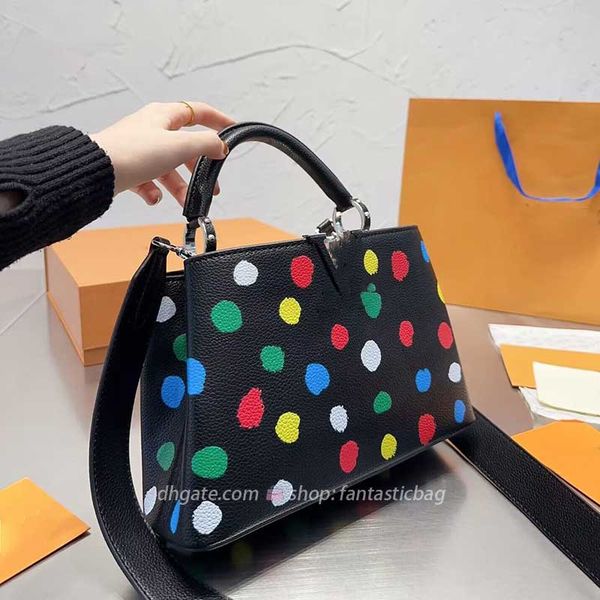 loveyou bag capucinesbb tote underarm bags fashion designer lady tote handbag women cross body handbag luxury leather
loveyou bag capucinesbb tote underarm bags fashion designer lady tote handbag women cross body handbag luxury leather