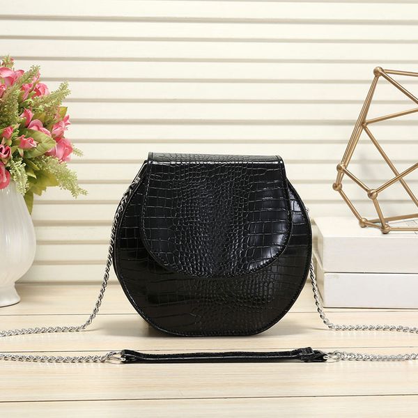 womens bags designer women leather handbags flap shoulder bag female stripe ladies brand imitation handbag wallets luxury letter logo packag
womens bags designer women leather handbags flap shoulder bag female stripe ladies brand imitation handbag wallets luxury letter logo packag