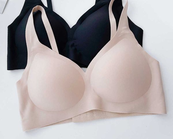 and winter autumn aerogel gel suspension cup insert without steel ring gathering solid color far warm women's traceless underwear, Red;black
and winter autumn aerogel gel suspension cup insert without steel ring gathering solid color far warm women's traceless underwear, Red;black