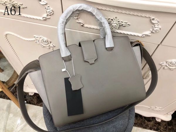 fashion designer women handbags genuine leather bags messenger square metal chain womens handbag large capacity buckles luxury shoulder bag
fashion designer women handbags genuine leather bags messenger square metal chain womens handbag large capacity buckles luxury shoulder bag