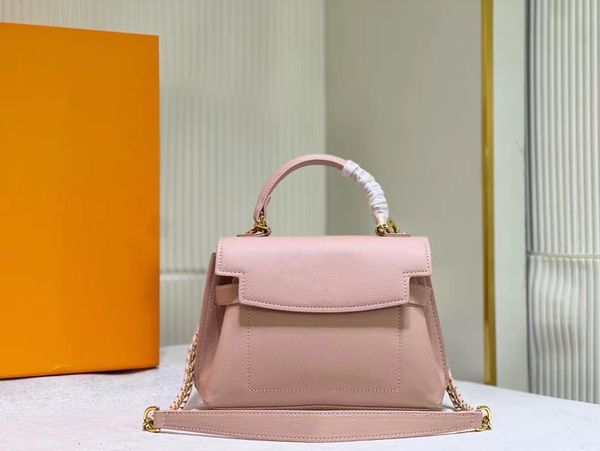 m21088 designer lockme ever mini shoulder bags super soft real leather crossbody bag women totes handbag purse
m21088 designer lockme ever mini shoulder bags super soft real leather crossbody bag women totes handbag purse