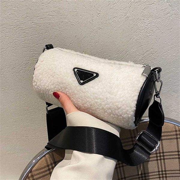 designer handbag store 60% off autumn and winter lamb new women's versatile crossbody fashion wool cylinder bag
designer handbag store 60% off autumn and winter lamb new women's versatile crossbody fashion wool cylinder bag