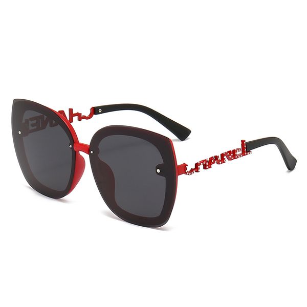 Designer Sunglasses glasses Sunglasses 620 Brand Glasses Outdoor Shades 2023 PC Farme Fashion Classic Ladies Sunglass Mirrors for Women Sun Sun
Designer Sunglasses glasses Sunglasses 620 Brand Glasses Outdoor Shades 2023 PC Farme Fashion Classic Ladies Sunglass Mirrors for Women Sun Sun