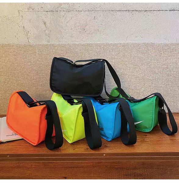 designer clutch oxford shoulder handbag totes purse letters solid square women luxury handbags
designer clutch oxford shoulder handbag totes purse letters solid square women luxury handbags