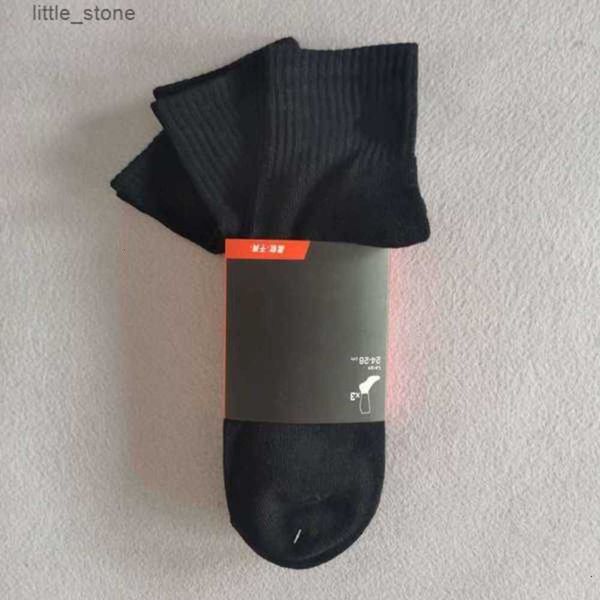 mens socks women cotton all-match classic ankle letter breathable black and white football basketball sports sock wholesalemf9i
mens socks women cotton all-match classic ankle letter breathable black and white football basketball sports sock wholesalemf9i