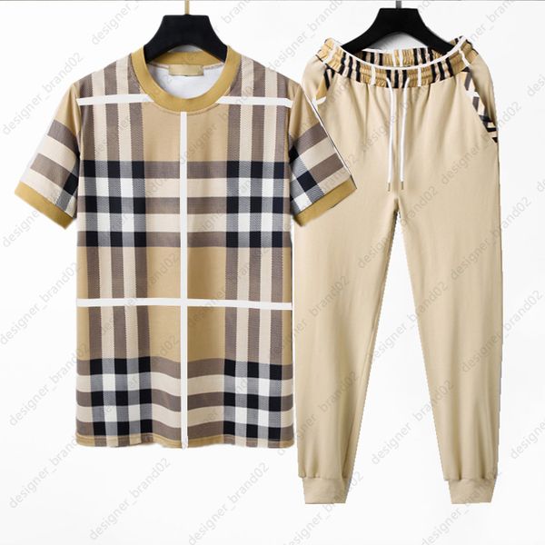 designer tracksuit for mens plaid printing fashion sportsuit short sleeved jogger pants suits, Gray
designer tracksuit for mens plaid printing fashion sportsuit short sleeved jogger pants suits, Gray