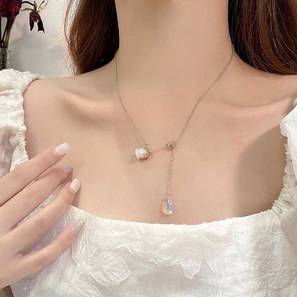 necklaces elegant vintage tulip crystal tassel pendant necklace for women rose zircon pearl clavicle chain choker party jewelry gifts 0206, Silver
necklaces elegant vintage tulip crystal tassel pendant necklace for women rose zircon pearl clavicle chain choker party jewelry gifts 0206, Silver