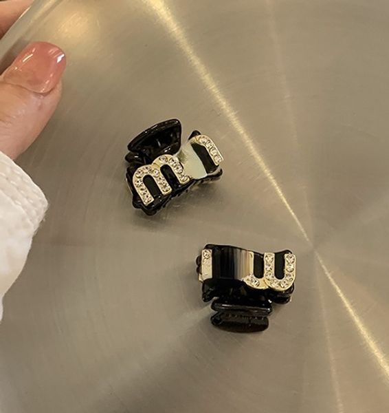 quality hairstyle letters grip high ponytail small braided hair clip hairware female clip side broken hairs fringe hairpin, Golden;silver
quality hairstyle letters grip high ponytail small braided hair clip hairware female clip side broken hairs fringe hairpin, Golden;silver