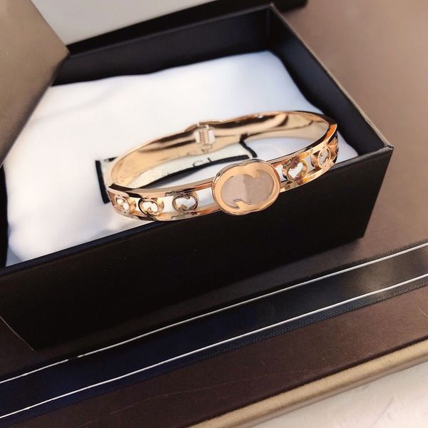 designer bracelet bangle charm bracelet luxury bracelets women letter jewelry plated stainless steel 18k gold wristband cuff no box, Black
designer bracelet bangle charm bracelet luxury bracelets women letter jewelry plated stainless steel 18k gold wristband cuff no box, Black