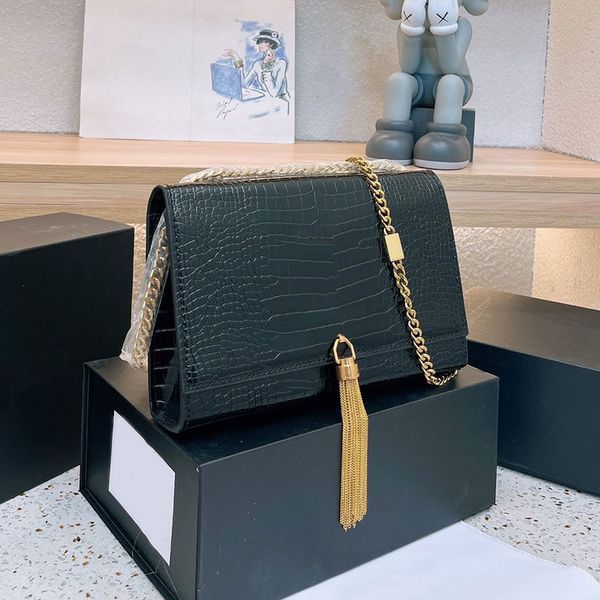 tassel alligator cross body bag chain shoulder handbags underarm women bags handbag purse genuine leather pouch wallet clamshell metal lette
tassel alligator cross body bag chain shoulder handbags underarm women bags handbag purse genuine leather pouch wallet clamshell metal lette