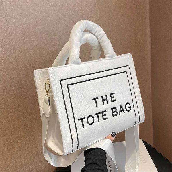 2023 bags clearance outlets plush autumn new fashion large capacity tote embroidery letter one shoulder messenger bag
2023 bags clearance outlets plush autumn new fashion large capacity tote embroidery letter one shoulder messenger bag