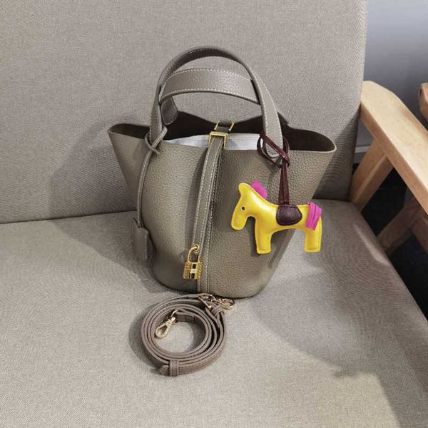 designer herme shoulder bags for women online outlet bag 2023 new fashion h home food basket women's handbag s6d0z
designer herme shoulder bags for women online outlet bag 2023 new fashion h home food basket women's handbag s6d0z
