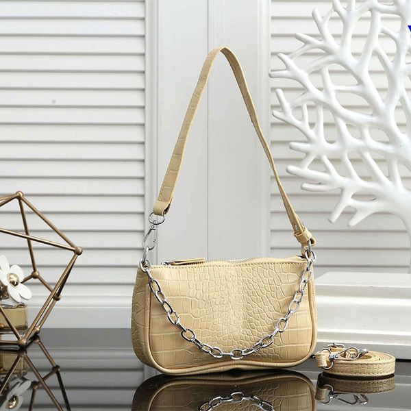 womens bags designer women leather handbags flap shoulder bag female stripe ladies brand imitation handbag wallets luxury letter logo packag
womens bags designer women leather handbags flap shoulder bag female stripe ladies brand imitation handbag wallets luxury letter logo packag