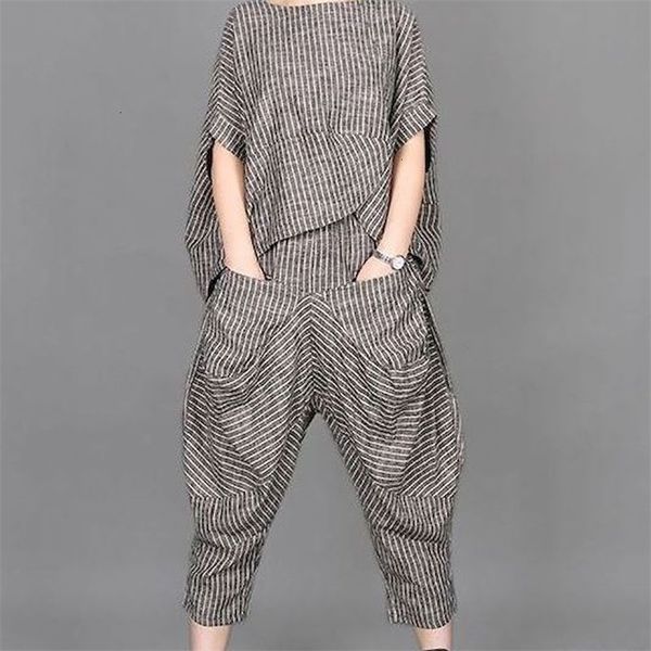 women's tshirt summer suits retro art stripe short sleeve tshirt loose knickerbockers casual pants two piece sets 230206, White
women's tshirt summer suits retro art stripe short sleeve tshirt loose knickerbockers casual pants two piece sets 230206, White