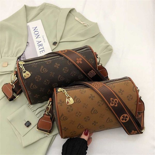 79% off bags outlet store small and women's trendy old flower broadband shoulder fashion versatile cylinder pillow crossbody bag
79% off bags outlet store small and women's trendy old flower broadband shoulder fashion versatile cylinder pillow crossbody bag