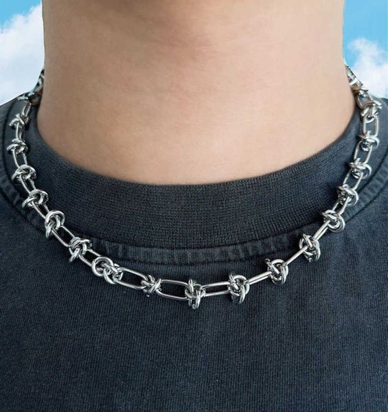 pendant necklaces new fashion punk rock thorns knot choker necklace for men hip hop trend jewelry 2022 short collar neck chains cool 0206, Silver
pendant necklaces new fashion punk rock thorns knot choker necklace for men hip hop trend jewelry 2022 short collar neck chains cool 0206, Silver