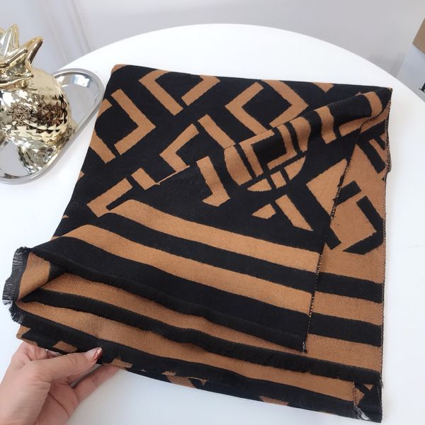 designers scarf luxury scarf letter noble and elegant double-sided classic gift fashion cashmere 100% autumn winter temperament soft touch v, Blue;gray
designers scarf luxury scarf letter noble and elegant double-sided classic gift fashion cashmere 100% autumn winter temperament soft touch v, Blue;gray