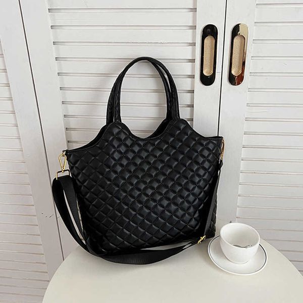 stuff sacks self made tote women new high capacity versatile rhombic black large one shoulder handheld crossbody bag
stuff sacks self made tote women new high capacity versatile rhombic black large one shoulder handheld crossbody bag