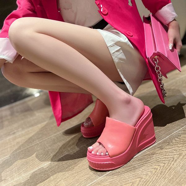 2023 new womens slippers light colour wedge heel mules leather thick bottom womens shoes 8.5cm heeled platform square head exposed toe sanda, Black
2023 new womens slippers light colour wedge heel mules leather thick bottom womens shoes 8.5cm heeled platform square head exposed toe sanda, Black