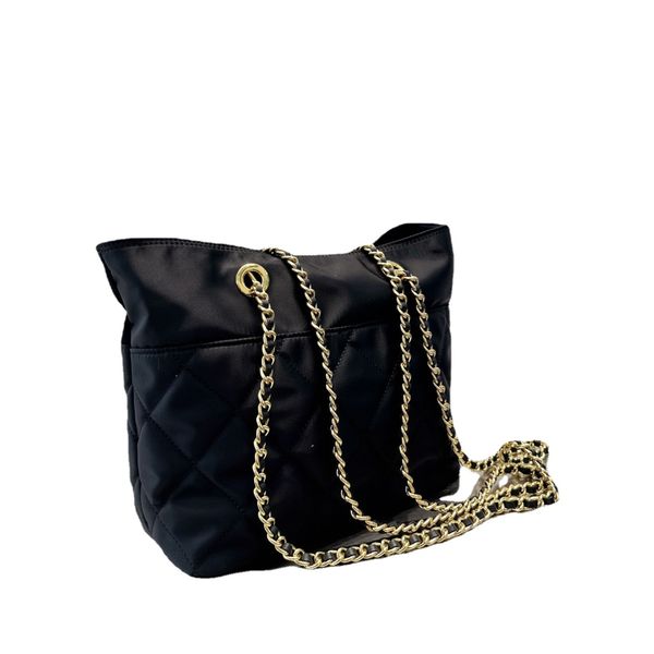 shopping bag crossbody bag lightweight bata tote bag large capacity chain nylon material
shopping bag crossbody bag lightweight bata tote bag large capacity chain nylon material