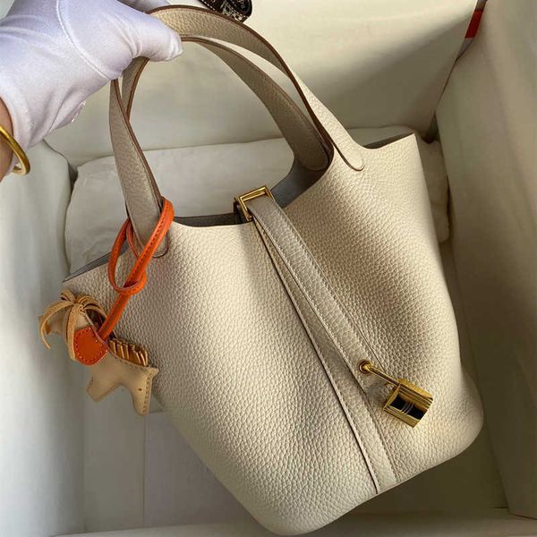 original edition 7a h home designer picotin lock bags high order handmade wax line h home vegetable basket tc cow leather leisure highend po
original edition 7a h home designer picotin lock bags high order handmade wax line h home vegetable basket tc cow leather leisure highend po