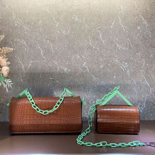 chain alligator shoulder bags women designer handbags hardware letter steel handle double bag python leather magnetic buckle new flap purse
chain alligator shoulder bags women designer handbags hardware letter steel handle double bag python leather magnetic buckle new flap purse