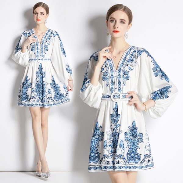 2023 women designer v-neck floral dress with belt sweet chic high waist single-breasted print birthday dinner mini dresses ladies party slim, Black;gray
2023 women designer v-neck floral dress with belt sweet chic high waist single-breasted print birthday dinner mini dresses ladies party slim, Black;gray