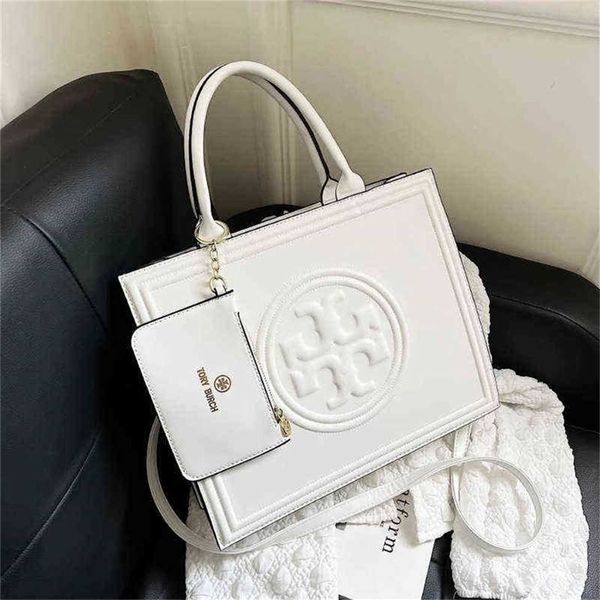 2023 handbags online off new trendy handbags can be customized and mixed batches female trend korean portable embossed large women luxurys h
2023 handbags online off new trendy handbags can be customized and mixed batches female trend korean portable embossed large women luxurys h