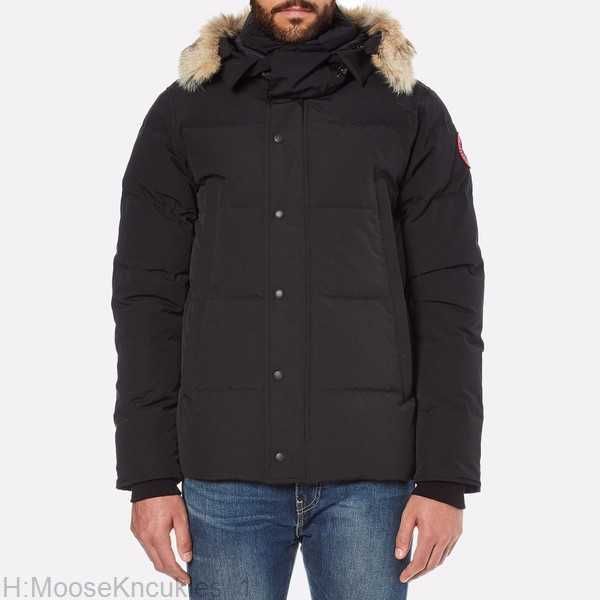 down jacket parkas mens outerwear high-end hooded wolf fur windproof waterproof padded thicken coat removable cap coats outdoor jackets warm, Black
down jacket parkas mens outerwear high-end hooded wolf fur windproof waterproof padded thicken coat removable cap coats outdoor jackets warm, Black