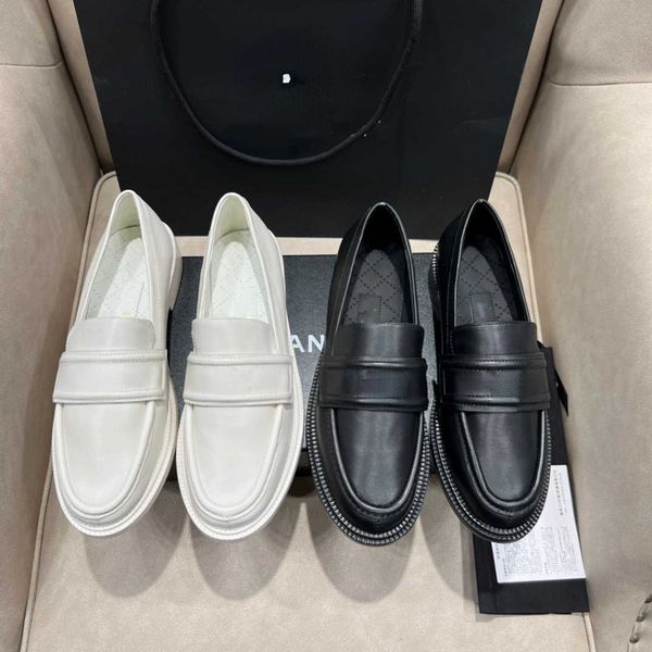 shoes brand casual women one pedal british style versatile small leather flat bottom casual single women, Black
shoes brand casual women one pedal british style versatile small leather flat bottom casual single women, Black