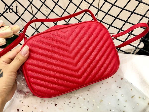 designer women luxury handbags bags genuine leather stripe square metal chain womens handbag large capacity buckles fashion shoulder bag bla
designer women luxury handbags bags genuine leather stripe square metal chain womens handbag large capacity buckles fashion shoulder bag bla